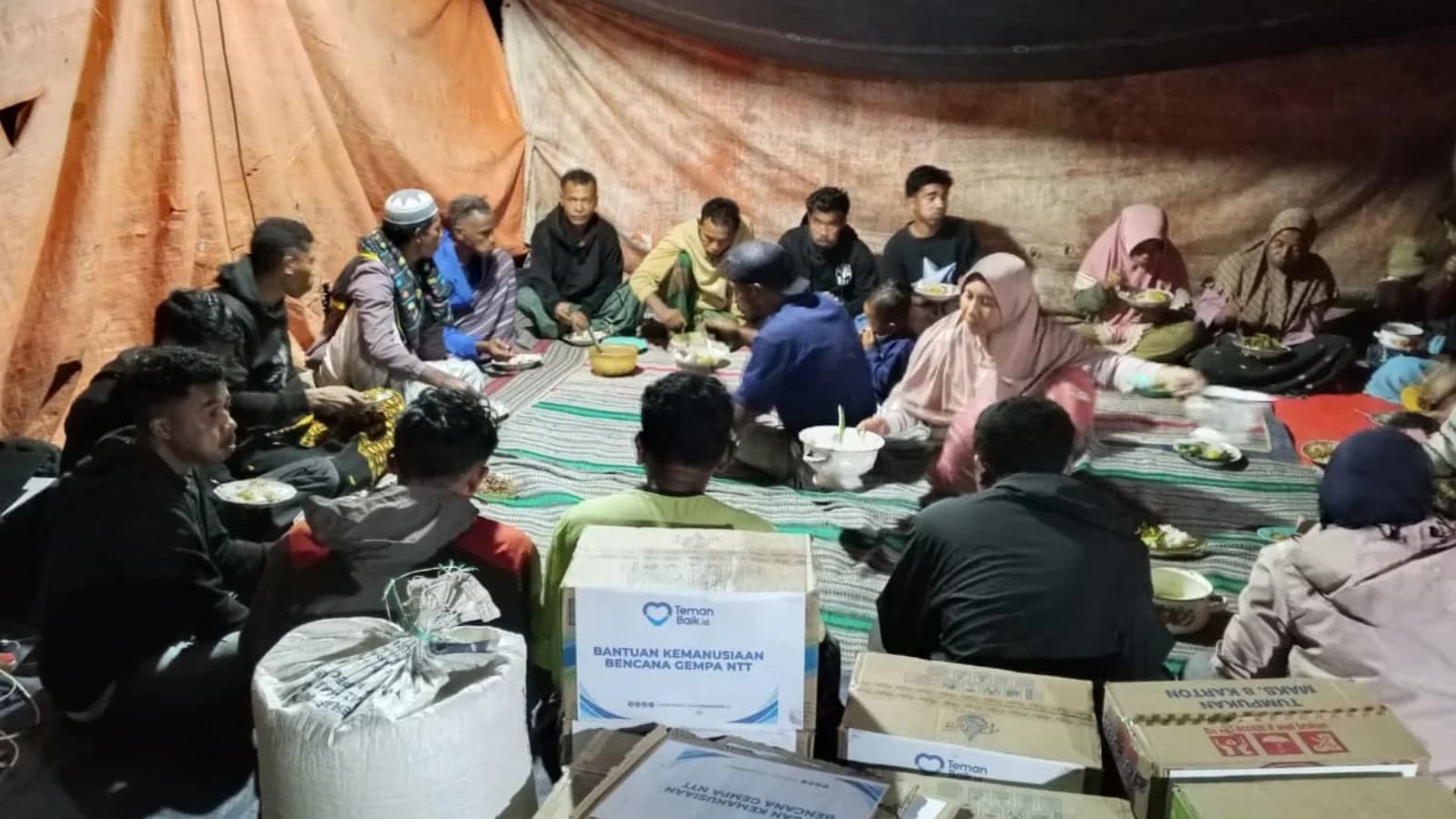 Teman Baik Salurkan Bantuan Tahap Awal untuk Penyintas Gempa NTT